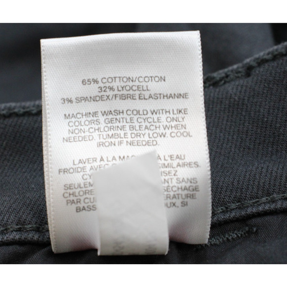 Express Shorts Womens Size 16 Black Mid Rise Stretch Supersoft Shortie - Picture 8 of 8